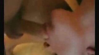 Cah ayu slutty iku kurang ajar wong lanang kanggo dhuwit