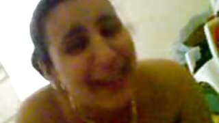 Athletic brunette Alissa avni nemu rumiyin bajingan ing POV